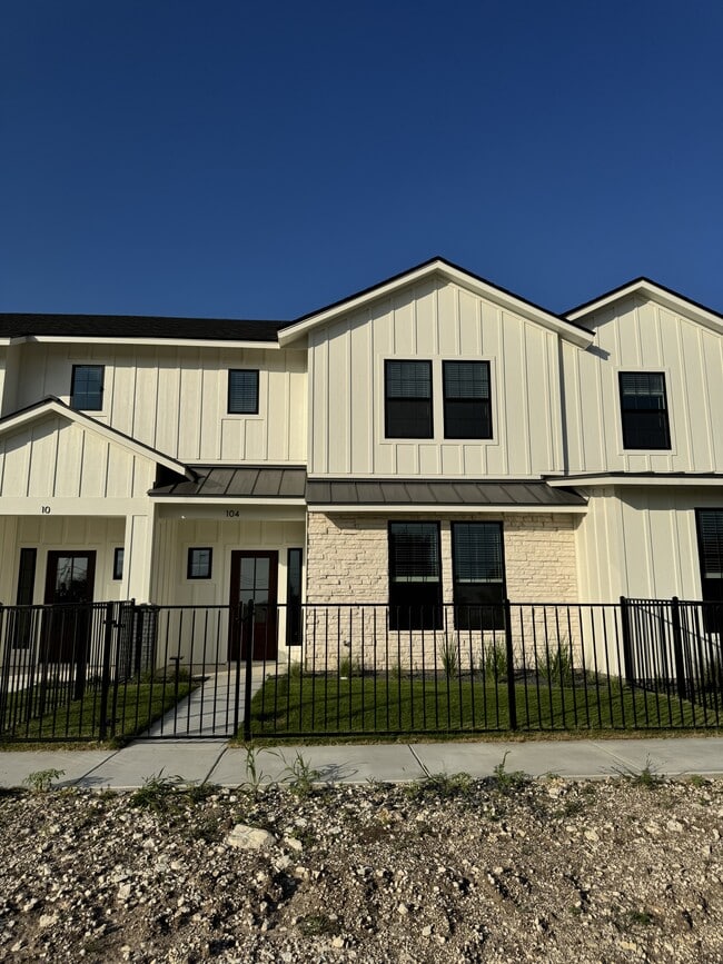 property at 5811 S 31st St