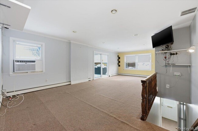 401 W Walnut St in Long Beach, NY - Building Photo - Building Photo