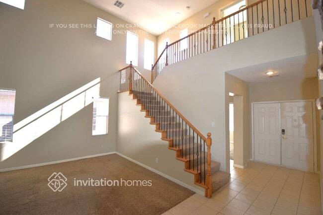 10414 Nostalgia Cir, Unit 17 in Las Vegas, NV - Building Photo - Building Photo