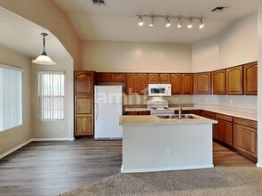 11337 W Lincoln St in Avondale, AZ - Building Photo - Building Photo