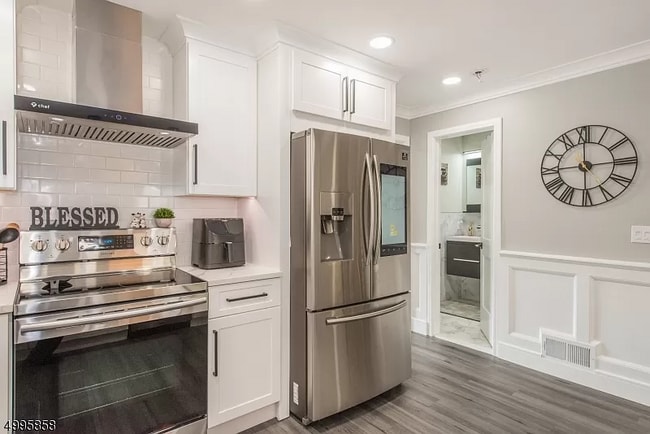 909 River Renaissance in East Rutherford, NJ - Building Photo - Building Photo