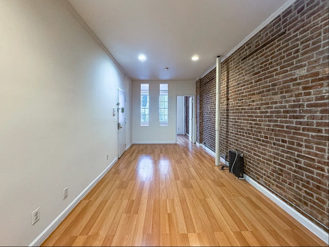 71 Pineapple St in Brooklyn, NY - Building Photo - Building Photo