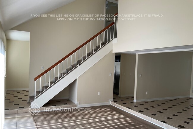 3741 Linsbury St in Orlando, FL - Building Photo - Building Photo