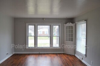 6057 Rosslyn Ave in Indianapolis, IN - Building Photo - Building Photo