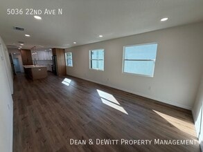 5036 22nd Ave N in St. Petersburg, FL - Building Photo - Building Photo