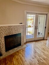 185 Easy St in Mountain View, CA - Building Photo - Building Photo