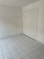 8722 Maplecrest Dr in Houston, TX - Building Photo