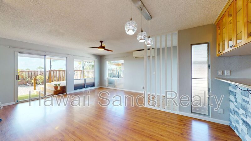 94-422-422 Kuahui St in Waipahu, HI - Building Photo