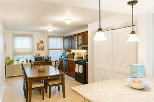 56 Jefferson Ave, Unit #1 in Jersey City, NJ - Building Photo