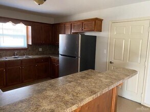 2913 Rice Ave in McAllen, TX - Building Photo - Building Photo