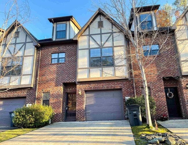 304 Amber Ln in Birmingham, AL - Building Photo - Building Photo