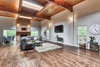 The Pointe in Athens, GA - Building Photo - Building Photo