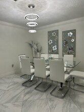 1111 Doral Ln in Houston, TX - Building Photo - Building Photo