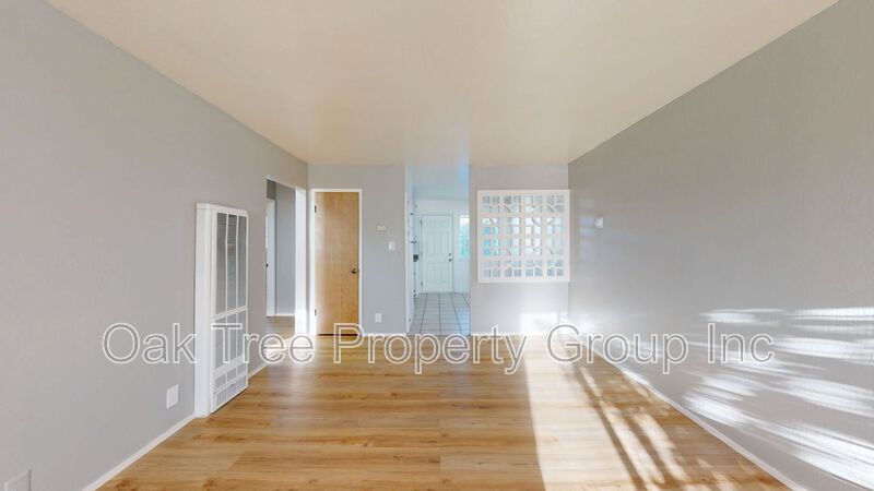 2860 Brookdale Ave in Oakland, CA - Building Photo