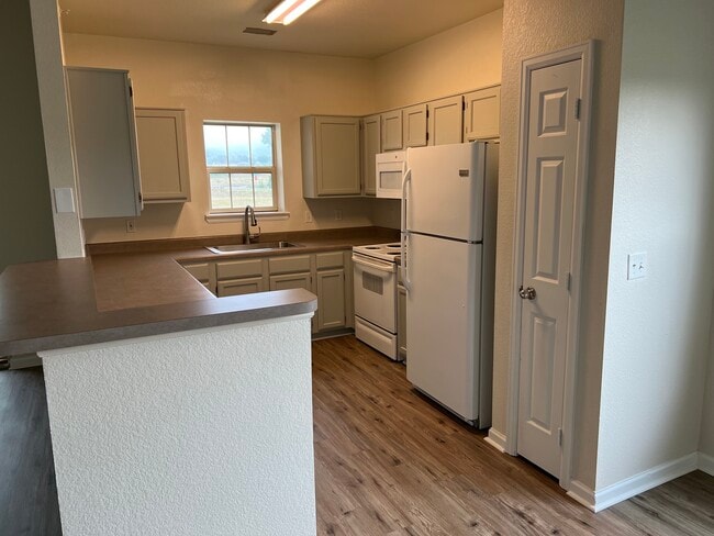 5620 Fossil Creek Pky, Unit 12-208 in Fort Collins, CO - Foto de edificio - Building Photo