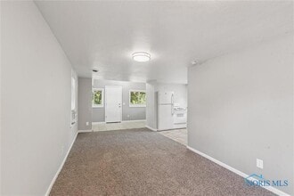 3836 Upton Ave in Toledo, OH - Building Photo - Building Photo