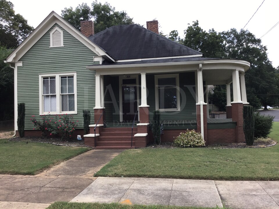 206 E 8th St SW in Rome, GA - Building Photo