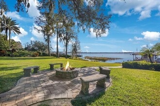 10577 Down Lakeview Cir in Windermere, FL - Building Photo - Building Photo