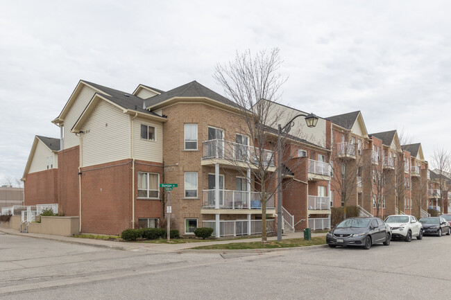 Old Kennedy Village in Markham, ON - Building Photo - Building Photo