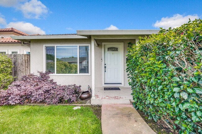 6780 Mayhews Landing Rd in Newark, CA - Building Photo - Building Photo