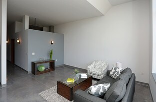 Mercantile Lofts in Milwaukee, WI - Building Photo