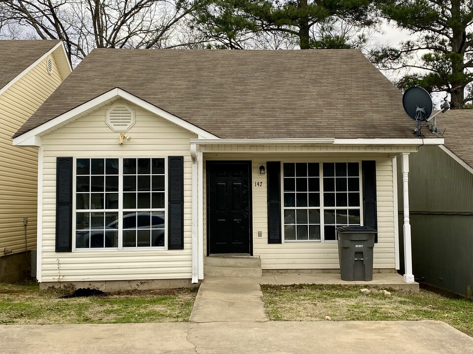 147 Rocky Reef Cir in Hot Springs, AR - Building Photo