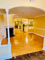 247 Cobblestone Trl, Unit 247 in Avondale Estates, GA - Building Photo