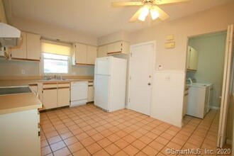 291 Fountain St-Unit -1 in New Haven, CT - Building Photo - Building Photo
