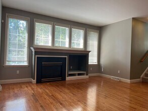 25 Middle Grn in Lancaster, PA - Building Photo - Building Photo