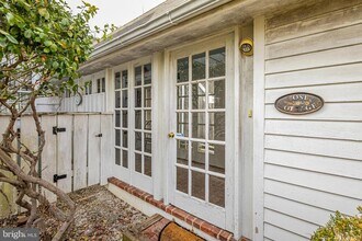 607 Rosedale Rd in Princeton, NJ - Building Photo - Building Photo