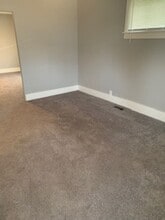 21834 Nevada Ave in Eastpointe, MI - Building Photo - Building Photo