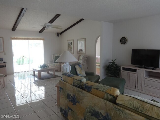 property at 330 SE 34th St