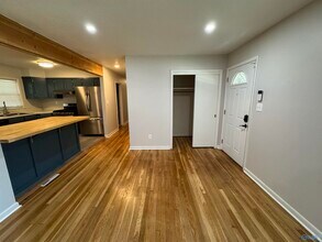 918 Woodall Ln NW in Huntsville, AL - Building Photo - Building Photo