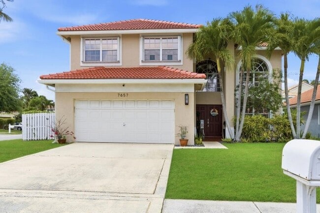 7657 Thornlee Dr in Greenacres, FL - Foto de edificio - Building Photo