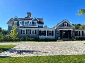 3 Field Club Ln in Edgartown, MA - Building Photo
