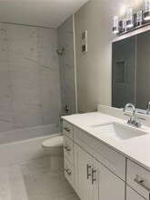 2161 Orange Grove Dr in Davie, FL - Building Photo - Building Photo
