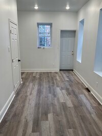 1212 N Alden St photo'