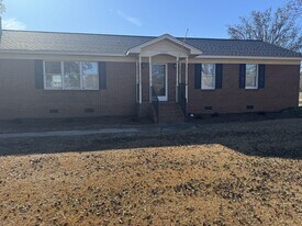 3564 Mills Rd in Greenville, NC - Building Photo