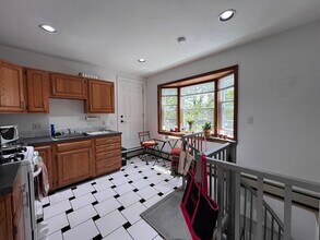 703 E Broadway in Boston, MA - Building Photo - Building Photo