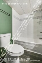 8445 SE Wren Ave in Hobe Sound, FL - Building Photo - Building Photo