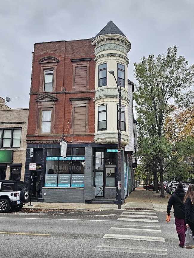 property at 2325 W North Ave