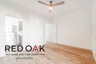 247 S Alexandria Ave in Los Angeles, CA - Building Photo - Building Photo