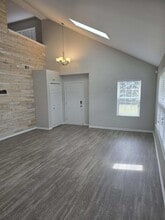 12656 Barnwell Dr in Belleville, MI - Building Photo - Building Photo