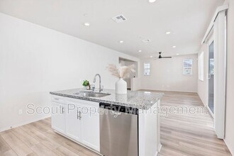 40383 Birchfield Dr in Temecula, CA - Building Photo - Building Photo