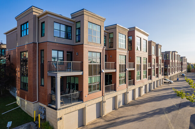 Aspen Estates in Aspen Woods in Calgary, AB - Building Photo - Building Photo