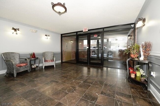 318 54th St in West New York, NJ - Foto de edificio - Building Photo