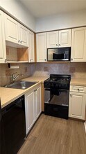 2607 NE 8th Ave in Fort Lauderdale, FL - Building Photo - Building Photo