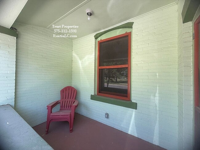 319 N Miranda St in Las Cruces, NM - Building Photo - Building Photo