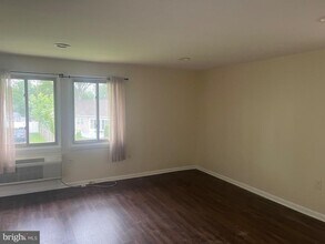 250 Tanglewood Ln in King of Prussia, PA - Building Photo - Building Photo