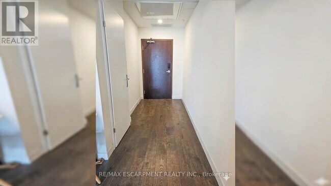 60 Frederick St in Kitchener, ON - Building Photo - Building Photo